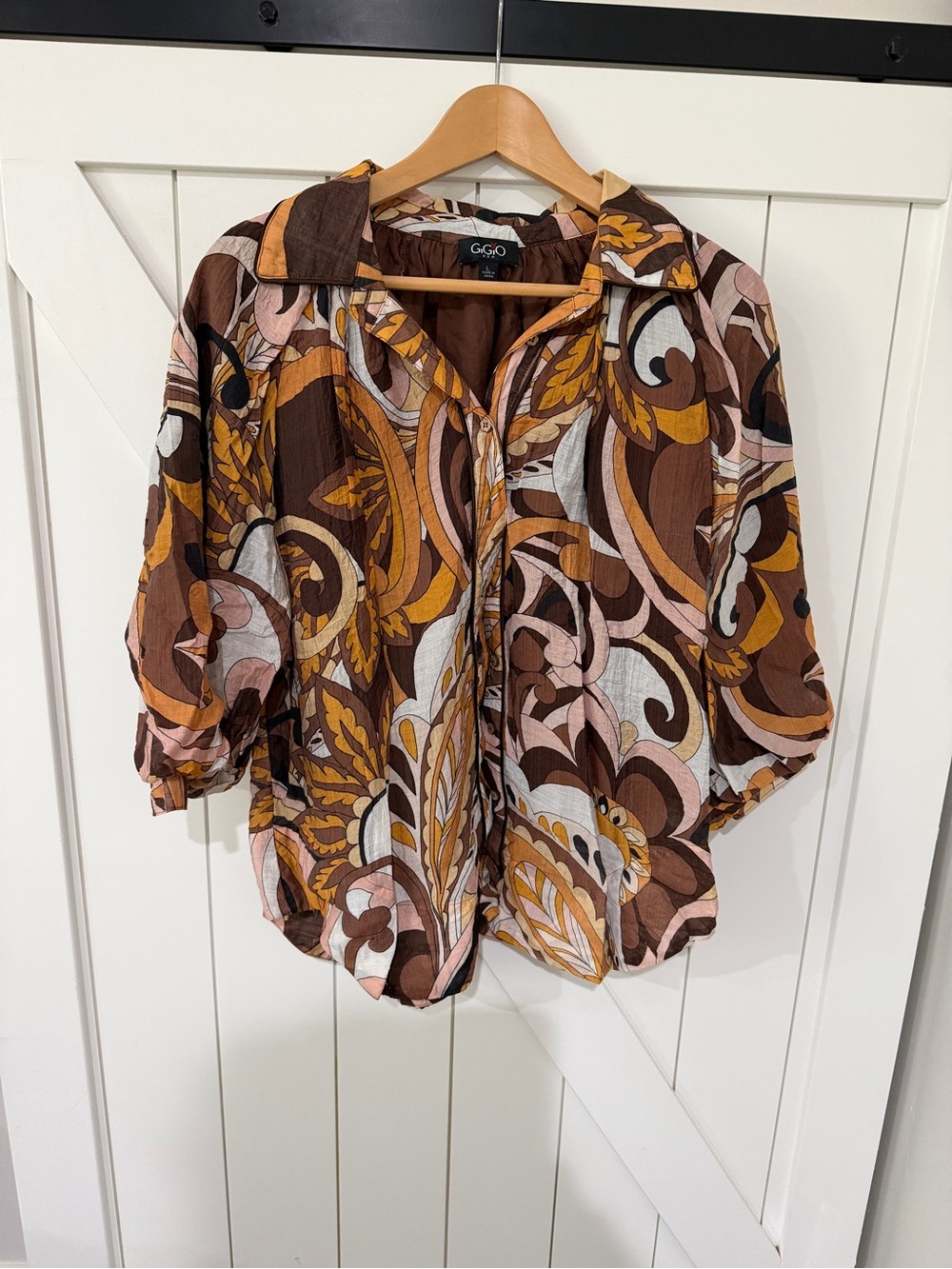 G&G Brown Retro Print Button-Front Women's Shirt